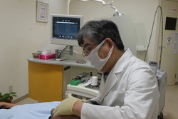 横浜駅徒歩2分の歯科医院：外来担当のドクターです☆